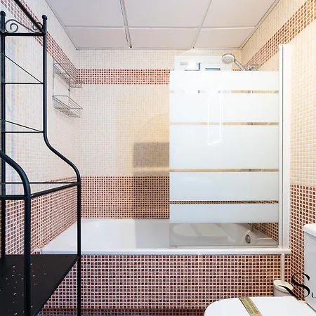 Cozy 2 Bedroom Duplex, Parking, Terrace, Office, Pool! * Torremolinos